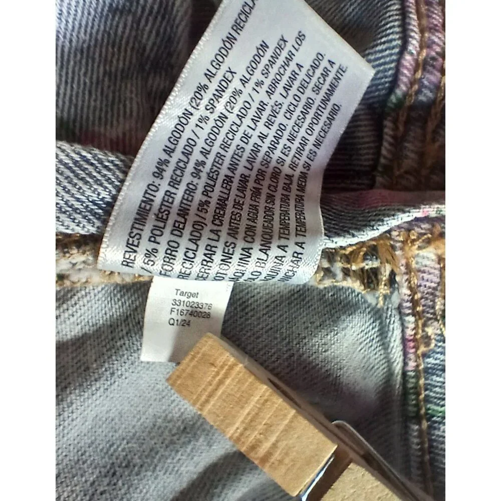 Wild Fable Light Blue Denim Floral Crop Top Size M Vest Side Zip Recycled Boho - Picture 12 of 12